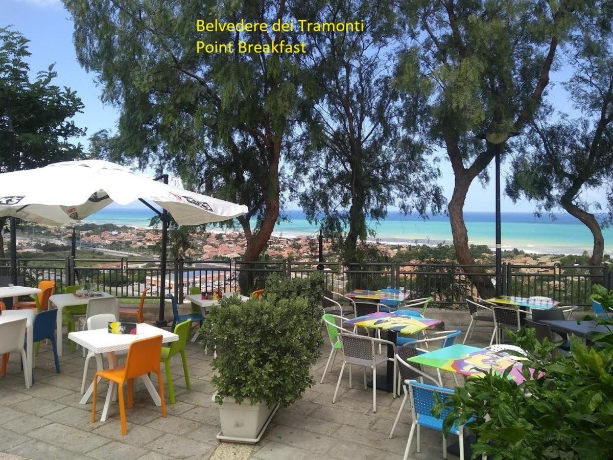 Case Vacanze Le Rose Кампофеличе-ди-Роччелла Экстерьер фото